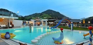 Hotel Egger Pool