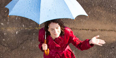 Regen Regenschirm Sonne Frau