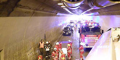 Unfall auf der A2 - Herzogbergtunnel 