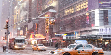 "Juno" legt New York lahm